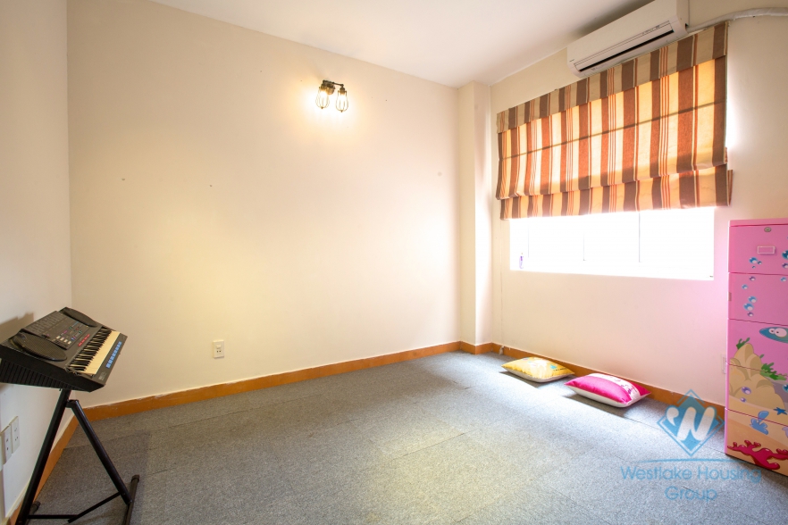 Fully furnished two bedrooms apartment for rent in Quan Thanh street